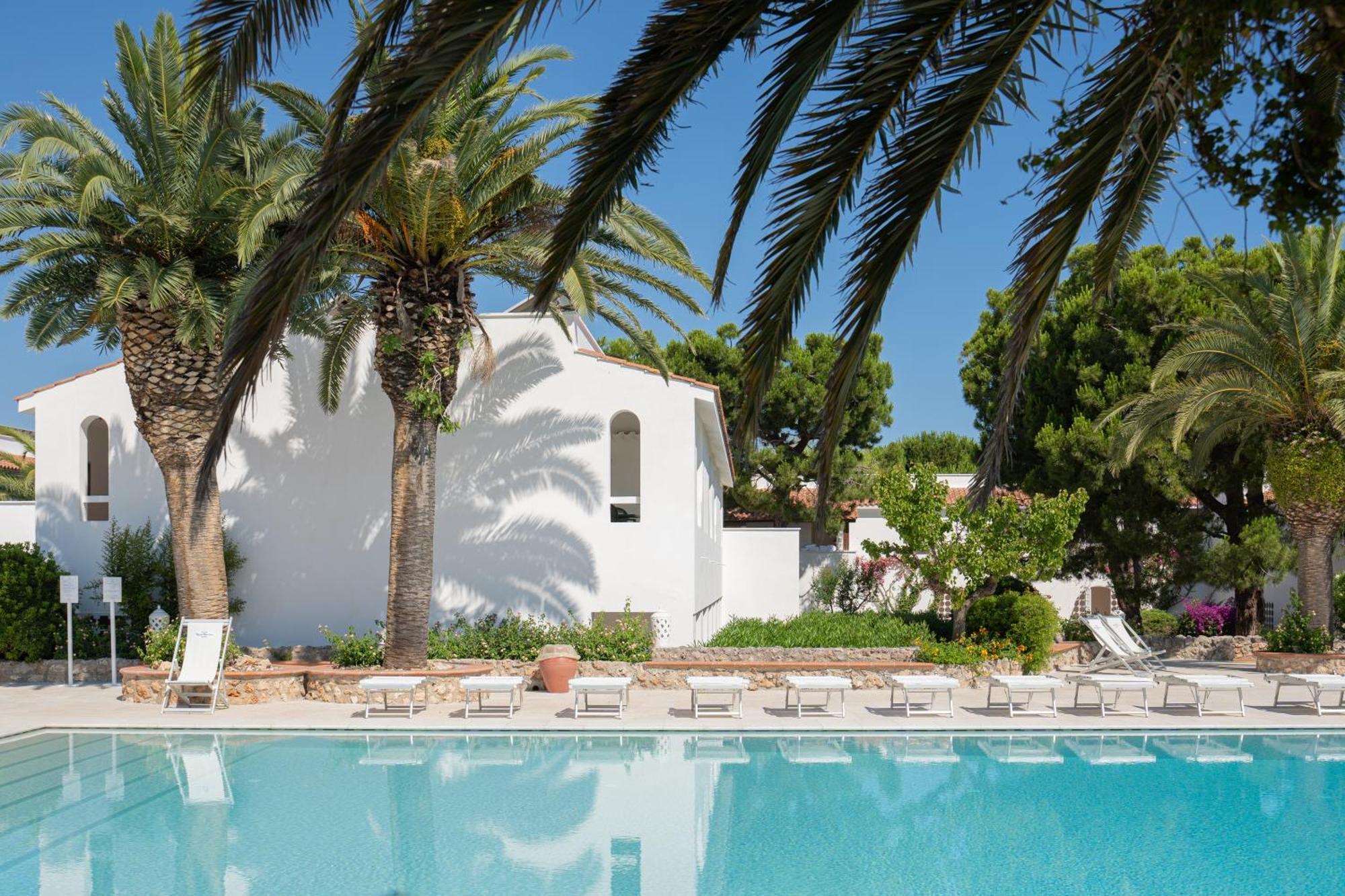 Ostuni A Mare Hotel Exterior foto