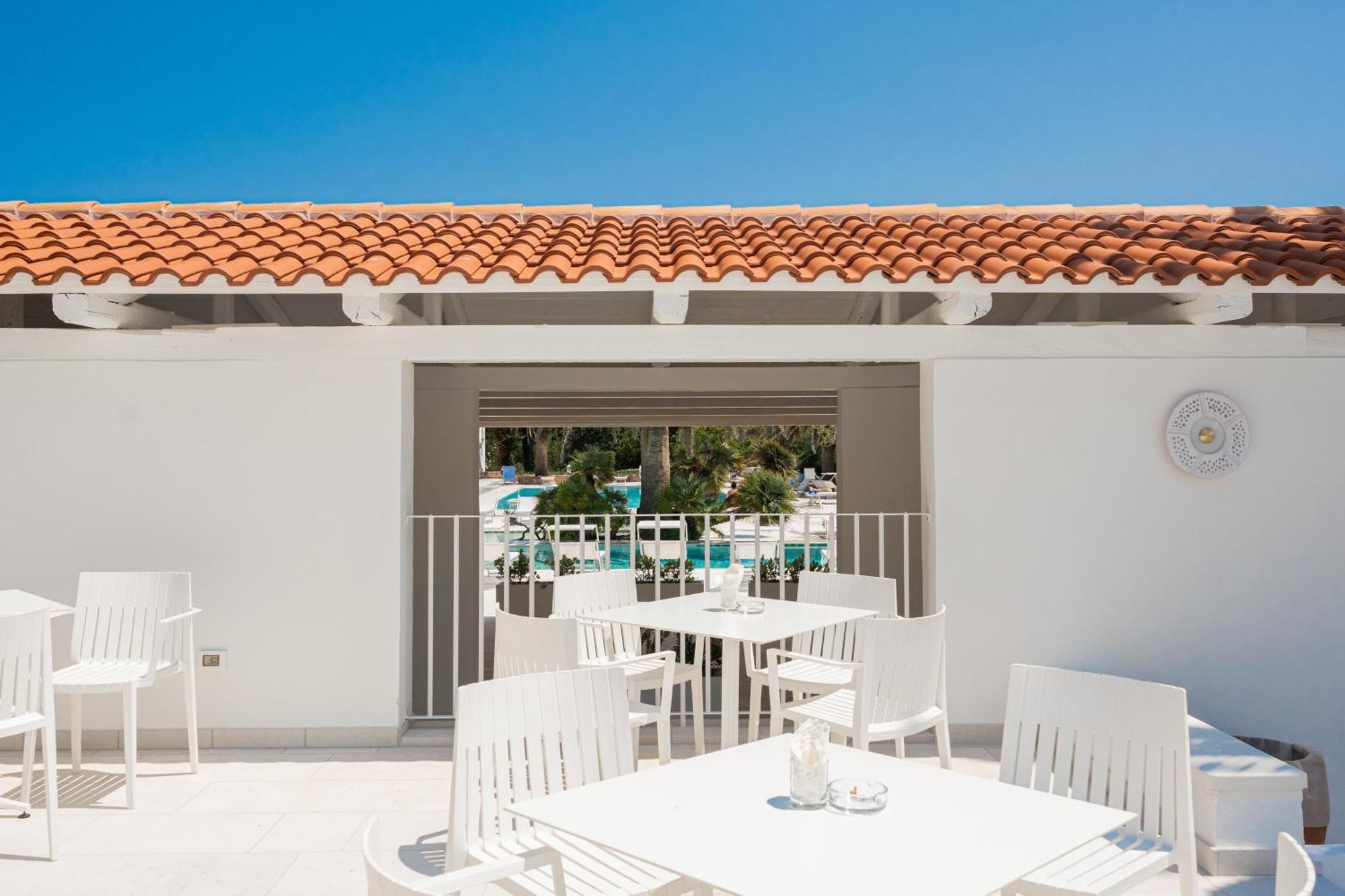 Ostuni A Mare Hotel Exterior foto